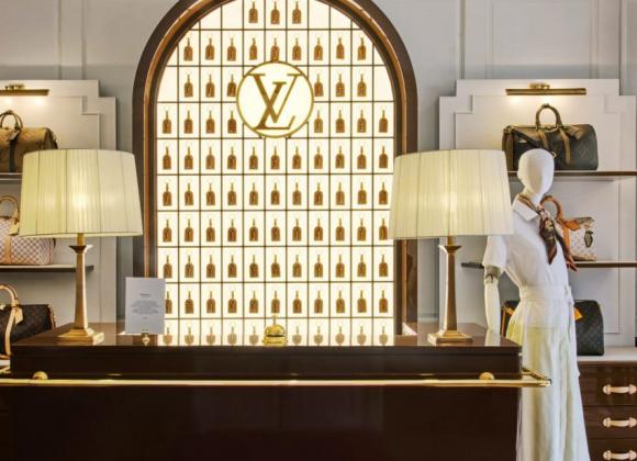 Готель Louis Vuitton